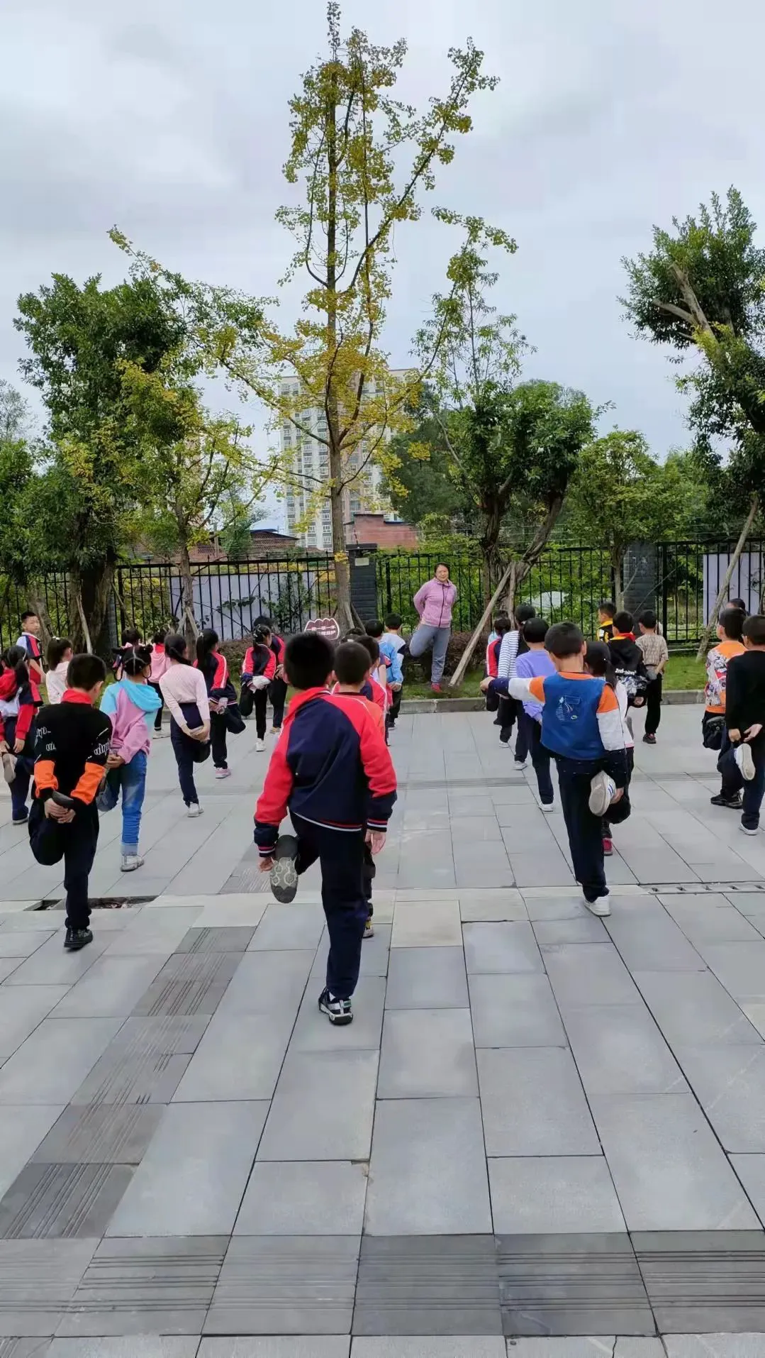 为什么智能穿戴设备对篮球运动员发展重要_2